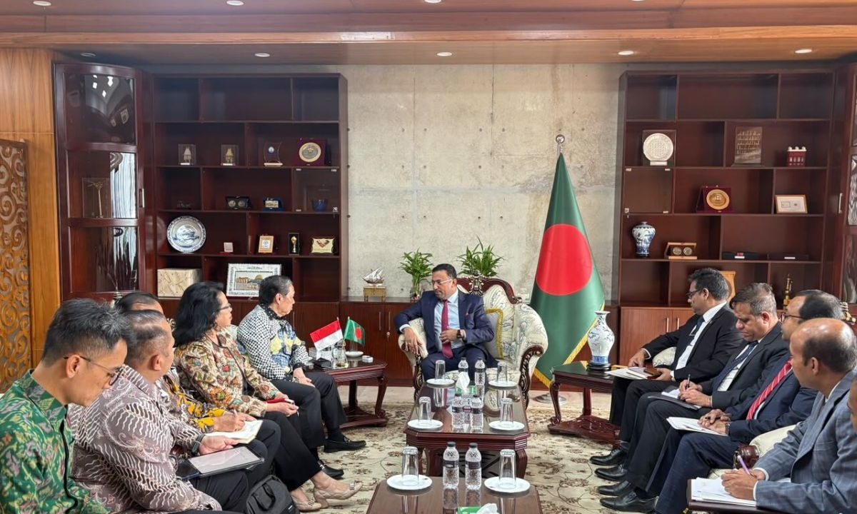 Wamenlu Anis Matta perkuat kemitraan strategis Indonesia-Bangladesh