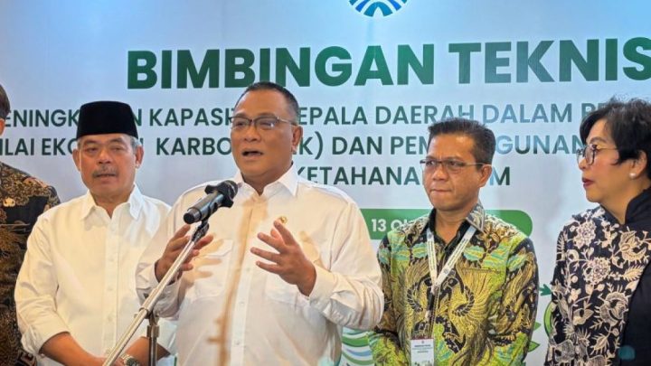 Menteri LH: Semua kekuatan sedang bekerja padamkan karhutla