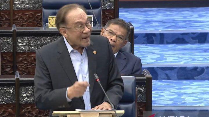 Upah minimum Malaysia naik jadi Rp8,7 juta, swasta diminta ikut aturan