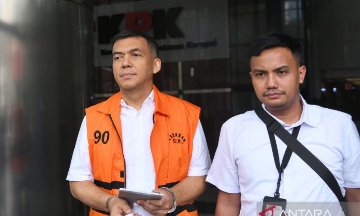 Kuasa hukum Silmy Karim minta KPK buktikan semua dugaan di sidang