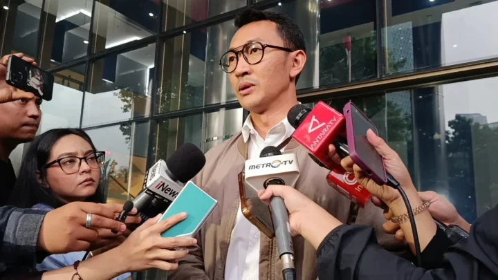 Meeting Results: KPK Dalami Pengakuan Raja Juli soal Amplop dari Bupati Kuansing