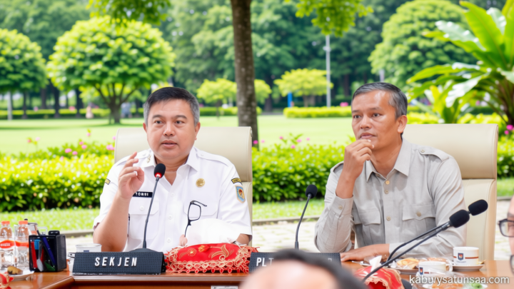 Main Agenda: Sekjen Kemendagri Minta 174 Pemda Segera Sempurnakan Data Calon Penerima BSPS