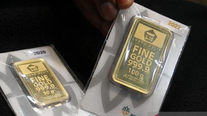 Harga emas Antam pada Jumat turun Rp25.000 jadi Rp2,6 juta/gr