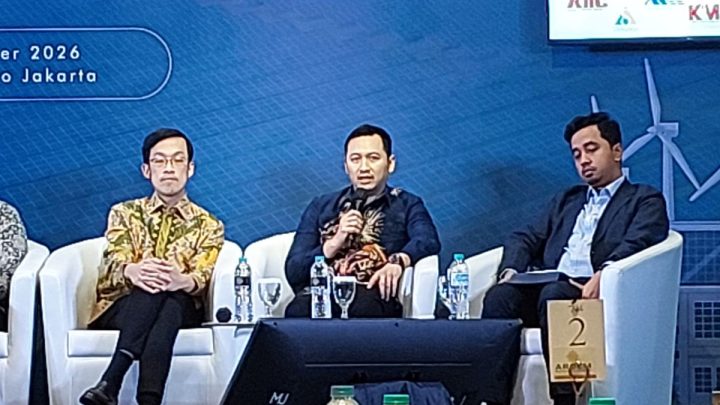 Kawasan industri harapkan kemudahan investasi energi terbarukan