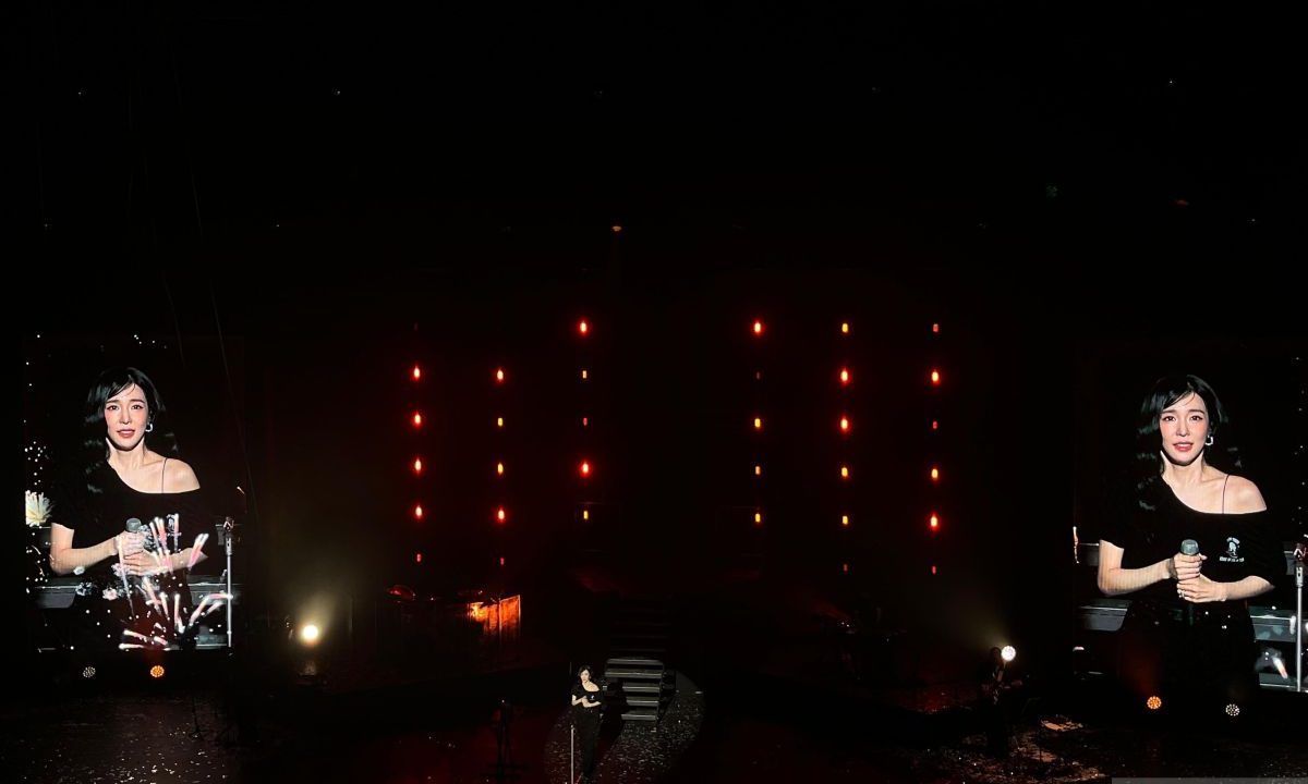 Tiffany Young akhiri konser di Jakarta dengan “Into the New World”