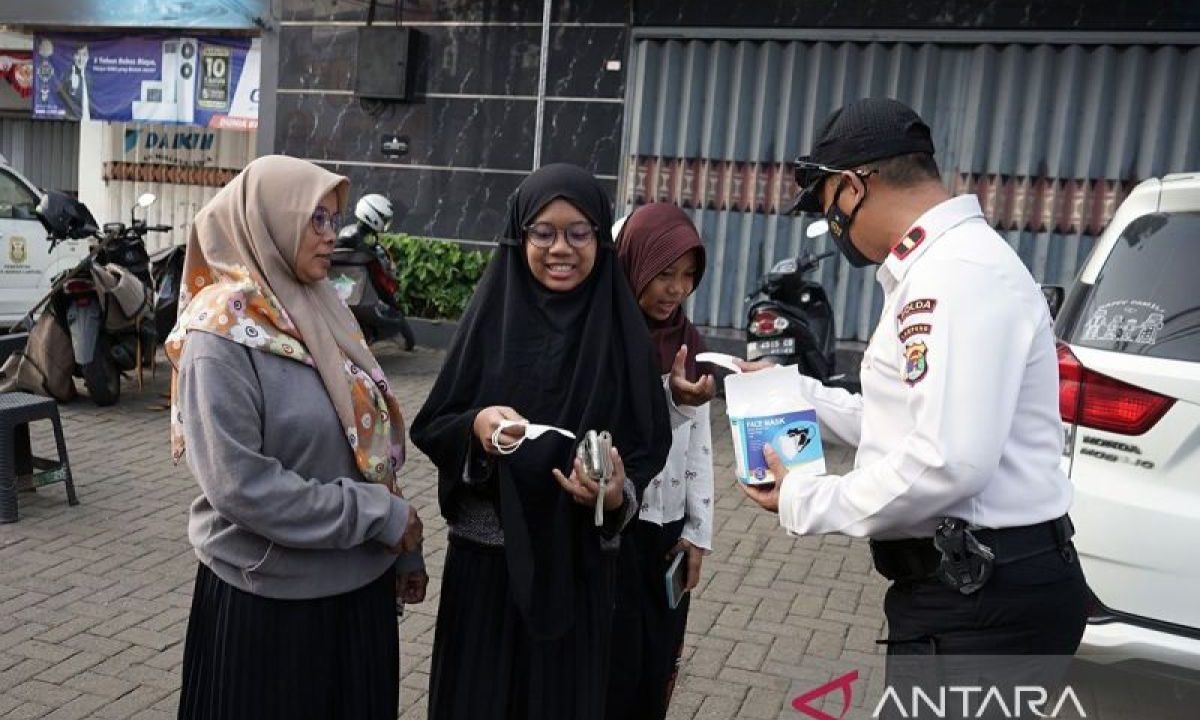 Bukan debu biasa: mitigasi kesehatan di tengah erupsi gunung api