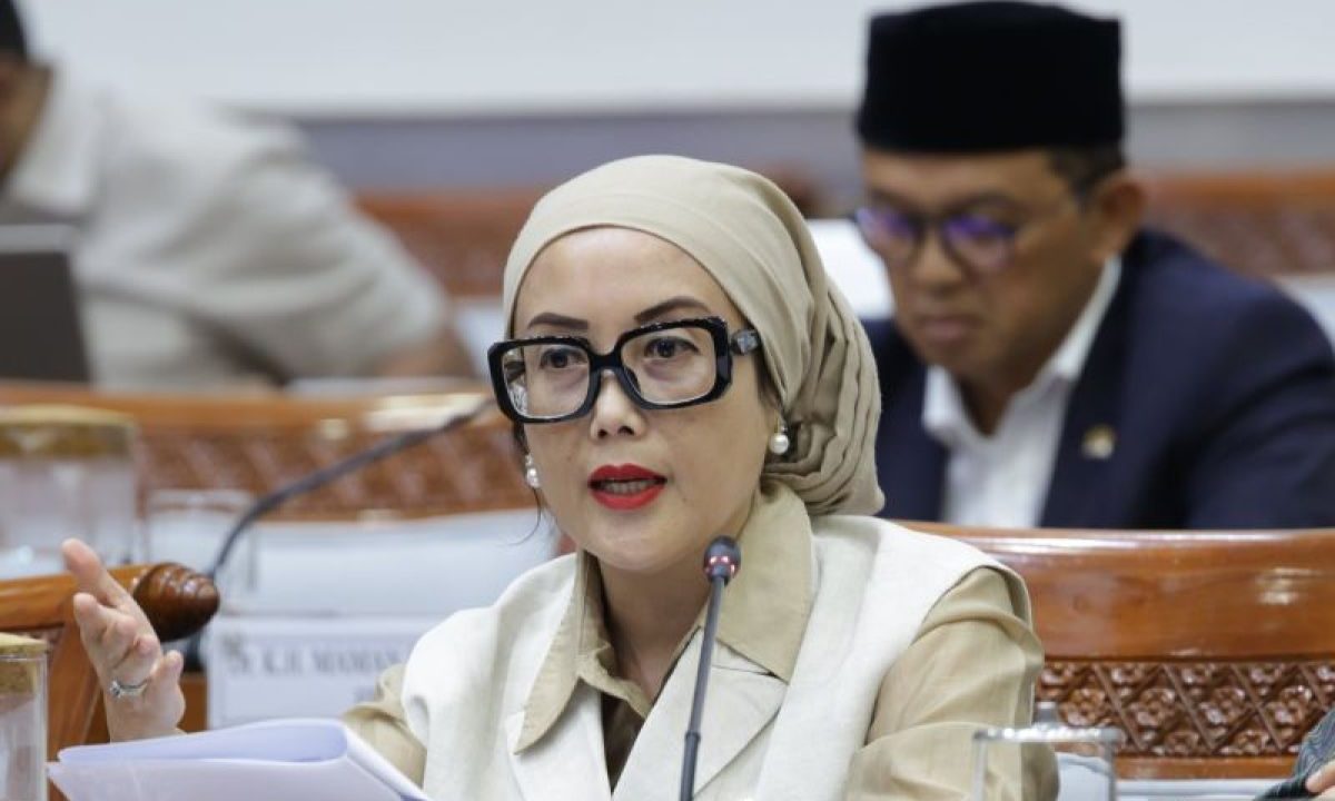 Anggota DPR minta kenaikan harga avtur tidak jadi beban jamaah haji