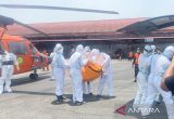 Heli Basarnas tiba di Lanud Sjamsudin Noor, bawa 2 jasad korban Virgo