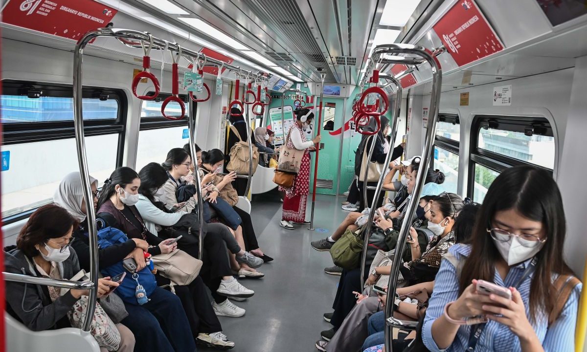 Legislator dukung pendanaan alternatif lanjutkan bangun LRT Jakarta
