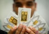 Jumat ini harga emas Antam naik Rp25.000 jadi Rp2,623 juta/gr