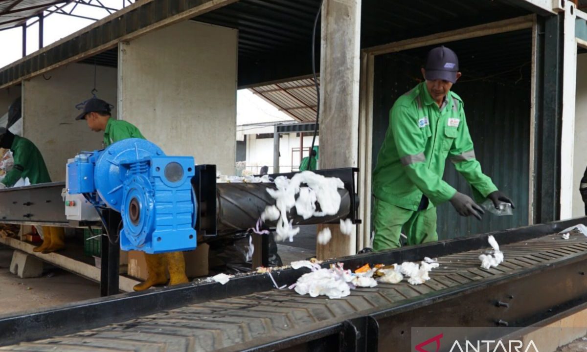 PT JIEP perkuat pemilahan dan pengolahan sampah di kawasan industri